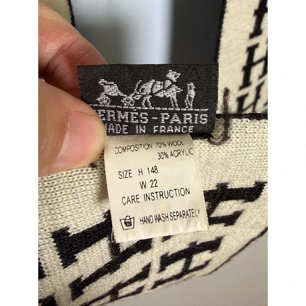 Hermes Scarf Shawl OS Black Cream Wool Blend Luxury Monogram Reversible Knit
